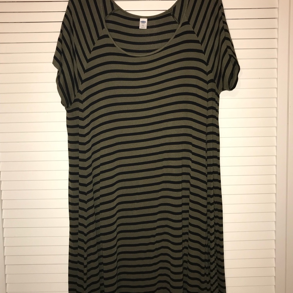 Old navy t shirt swing dress